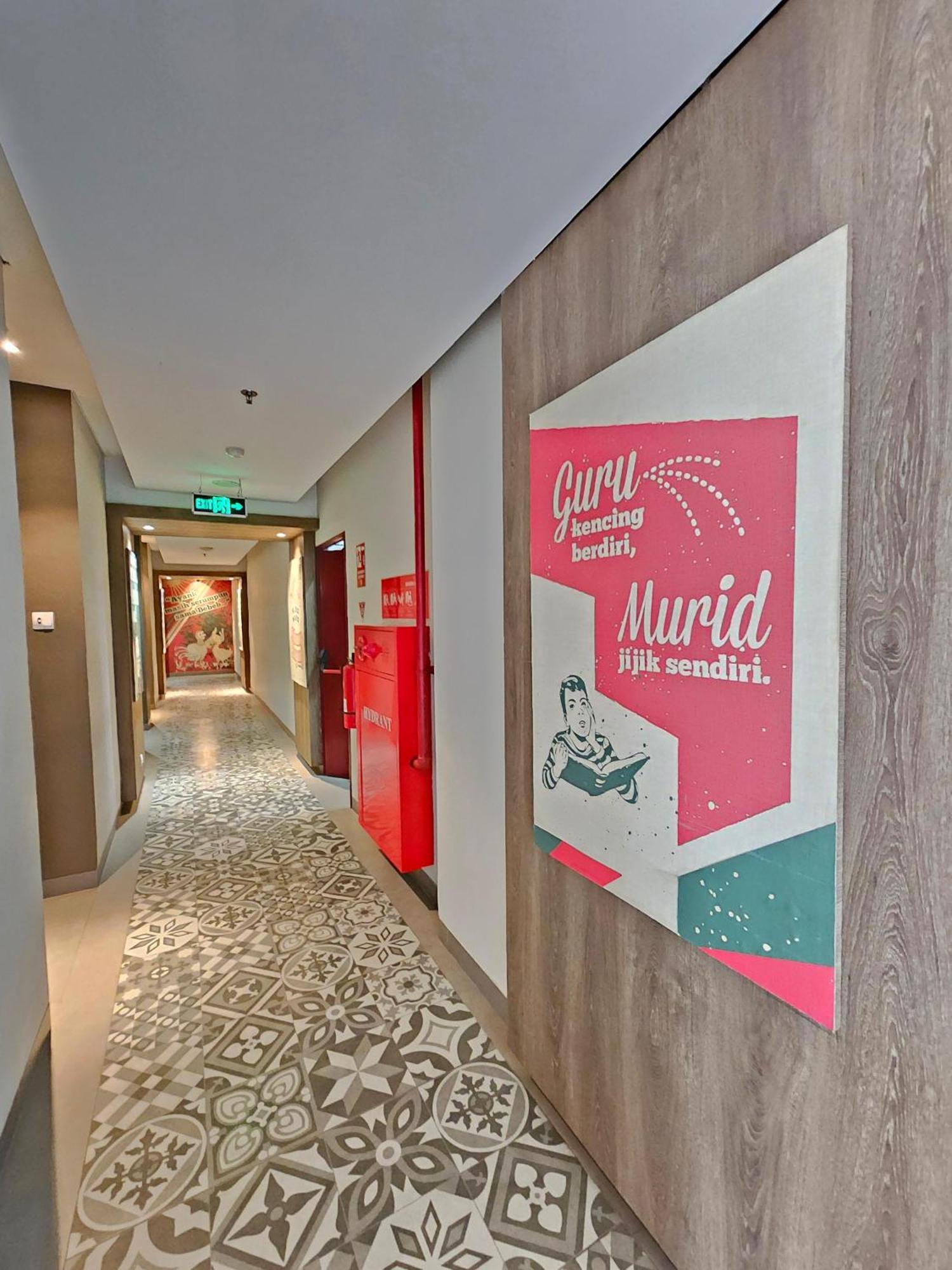 Hotel Fortunagrande Jembel Exteriör bild